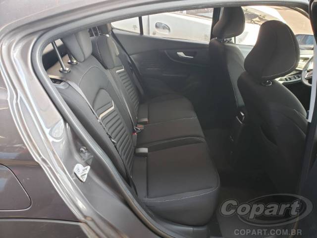 2025 FIAT FASTBACK 