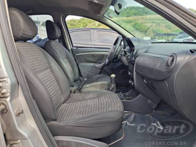 2013 RENAULT SANDERO 