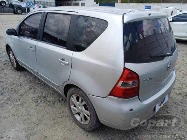 2013 NISSAN LIVINA 