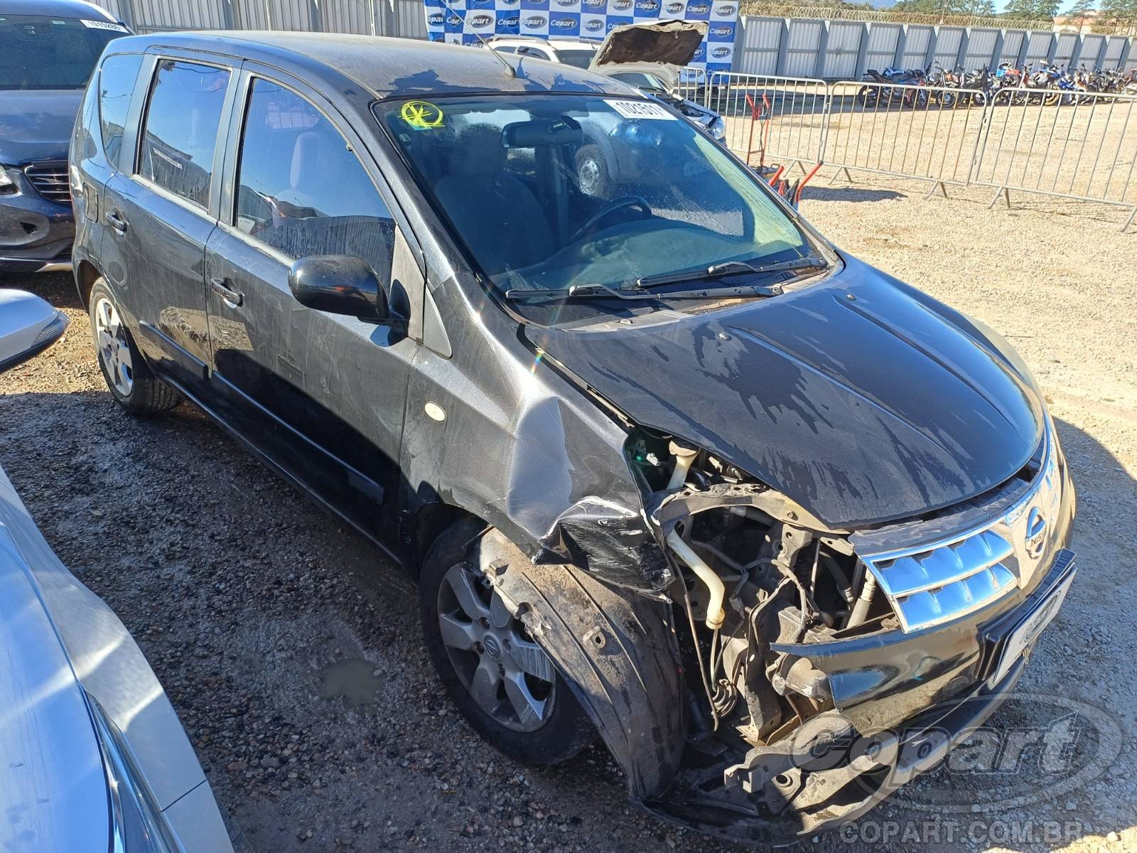 Veículo Nissan Livina Nissan Livina SL 1.6 16V 2010 2010 em leilão
