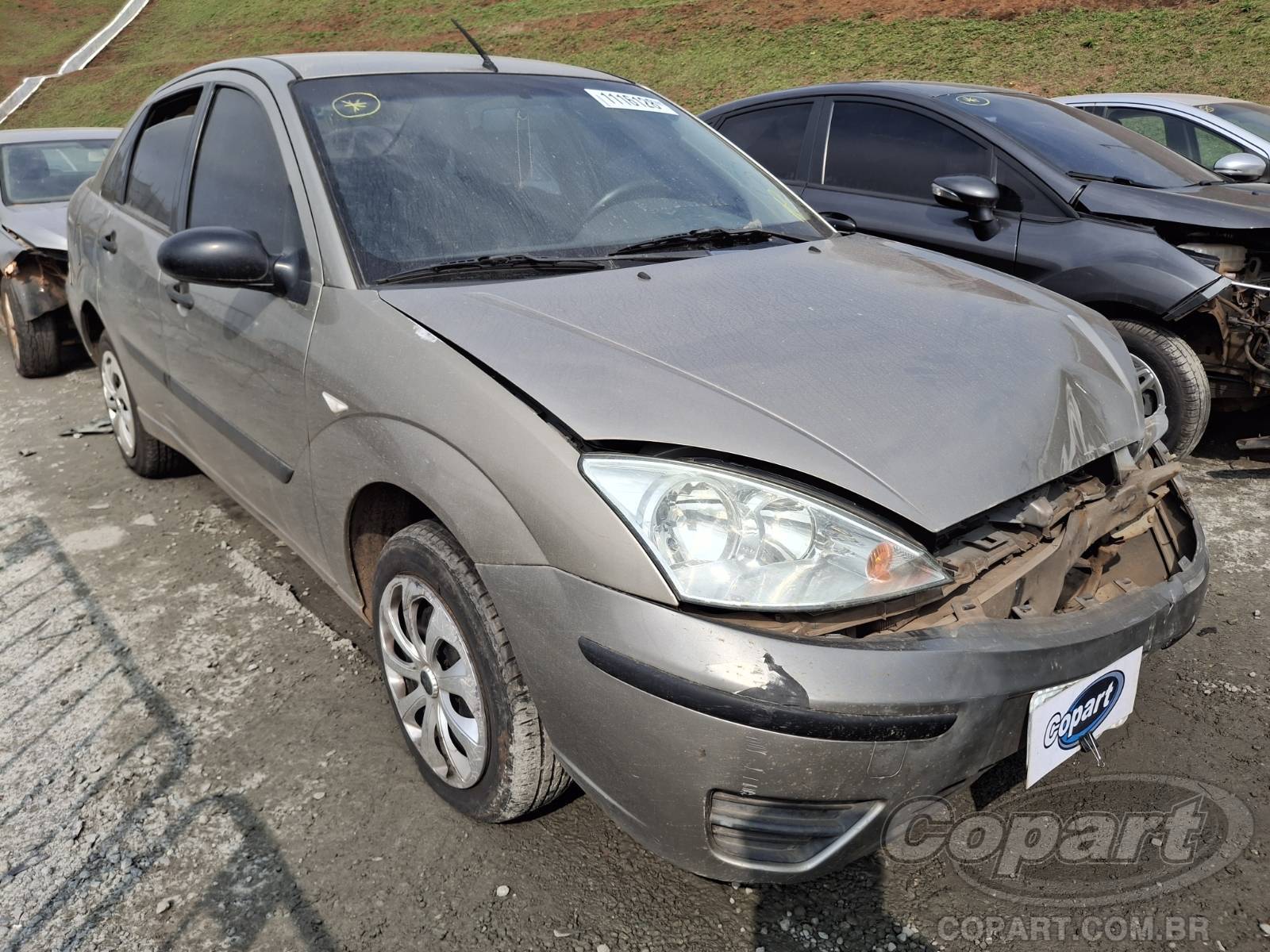 FORD FOCUS SEDAN 2008