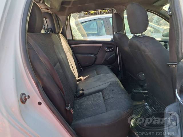 2016 RENAULT DUSTER OROCH 