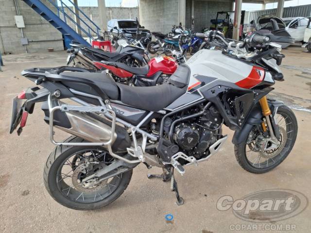 2025 TRIUMPH TIGER 