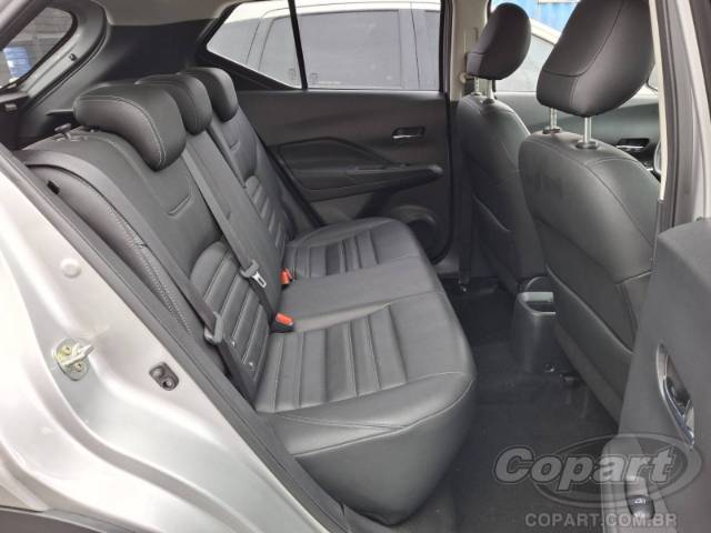 2022 NISSAN KICKS 