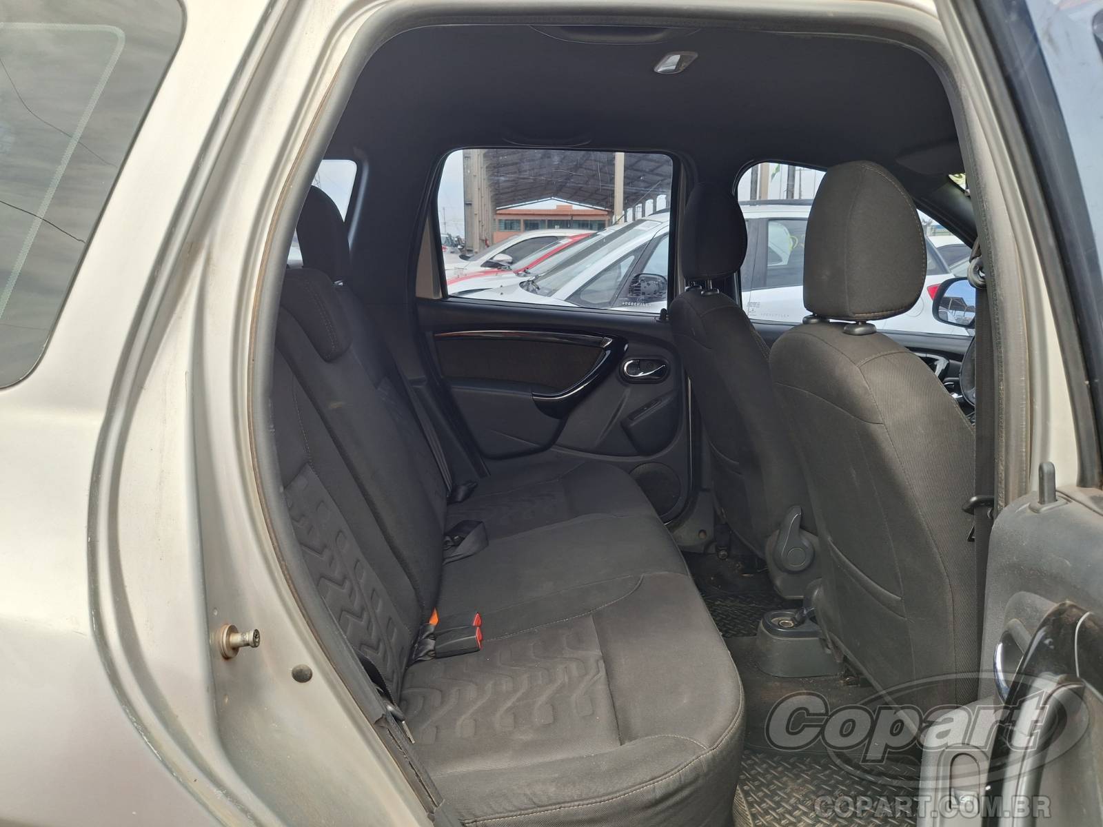 2018 RENAULT DUSTER — foto 6 de 10