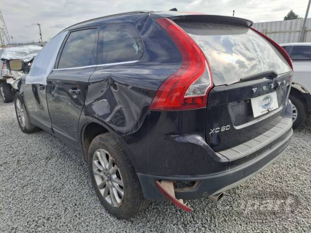 2010 VOLVO XC60 