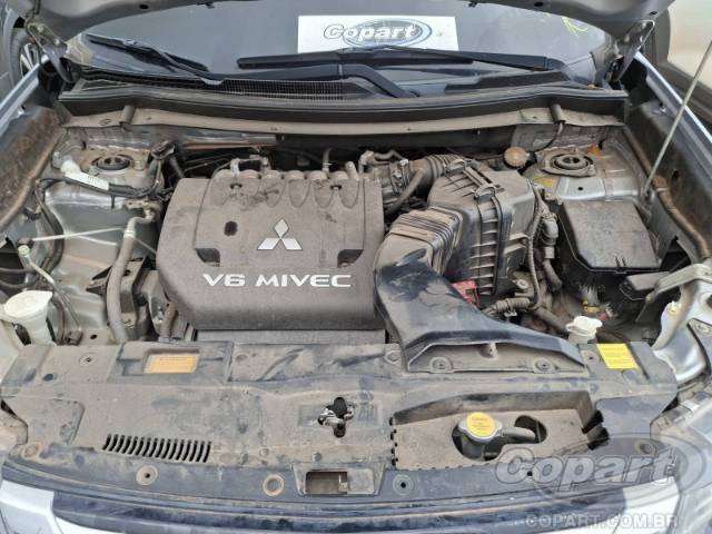 2016 MITSUBISHI OUTLANDER 