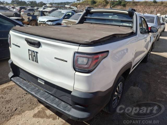 2021 FIAT STRADA 
