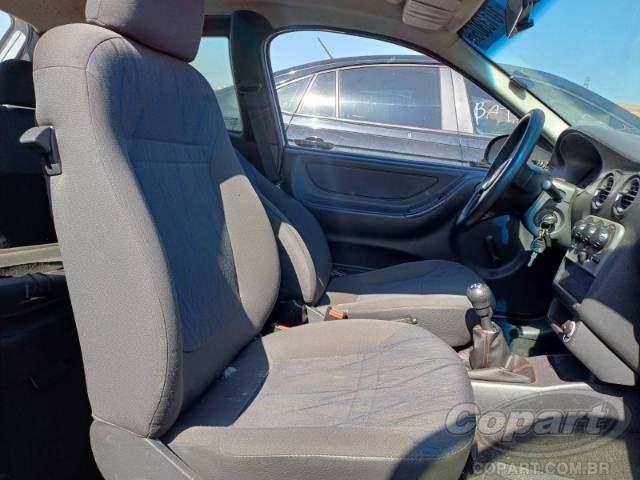 2004 CHEVROLET CELTA 