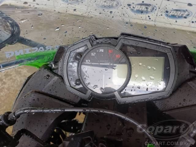 2024 KAWASAKI NINJA ZX-6R 