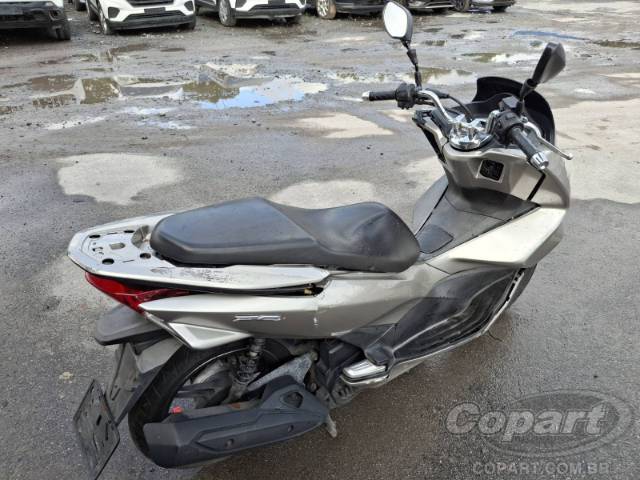 2017 HONDA PCX 
