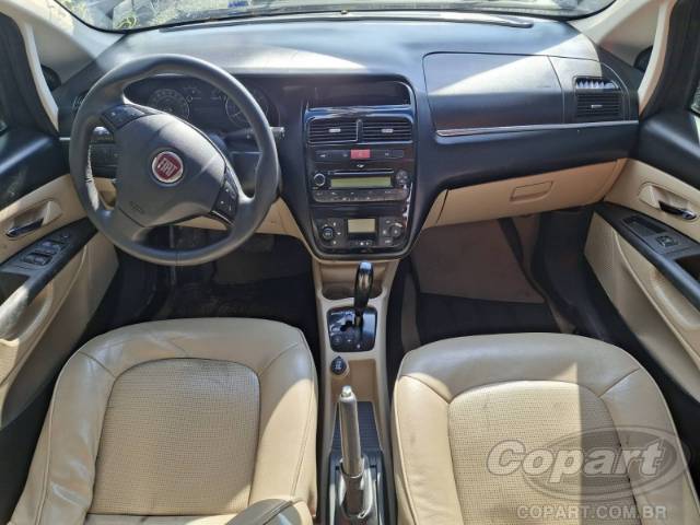 2010 FIAT LINEA 