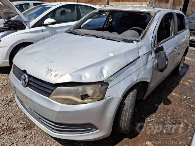2013 VOLKSWAGEN GOL 