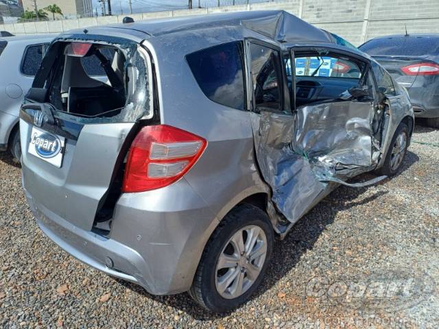 2014 HONDA FIT 