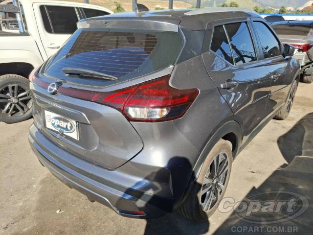 2025 NISSAN Kicks Play 