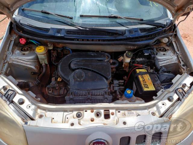 2014 FIAT UNO 