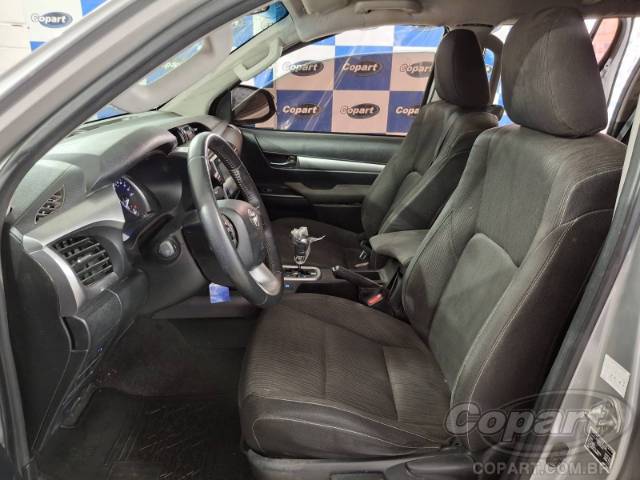 2017 TOYOTA HILUX CD 