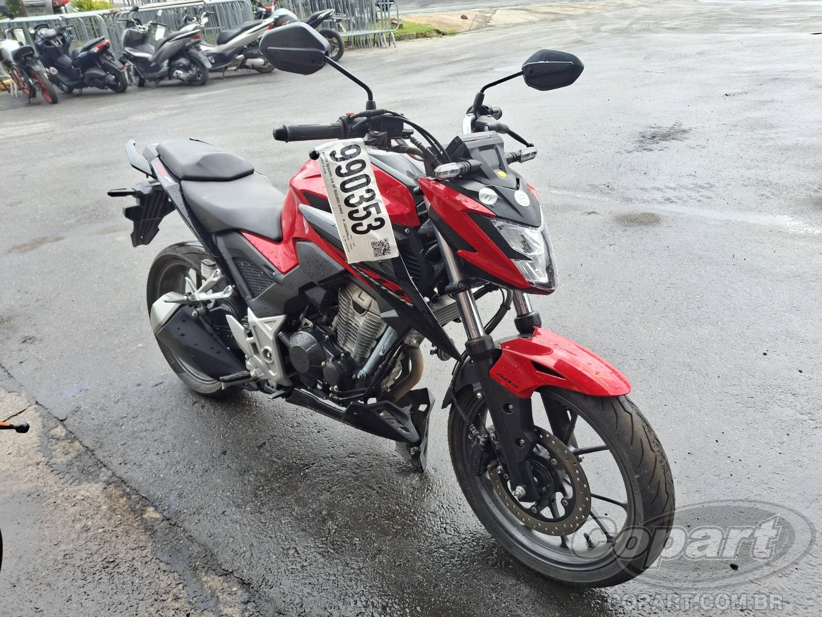 Veículo HONDA CB 300F 2023 HONDA CB 300F Twister ABS 2023 em leilão