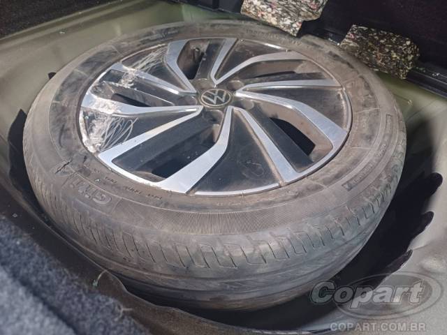 2024 VOLKSWAGEN POLO 