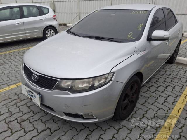 2010 KIA CERATO 