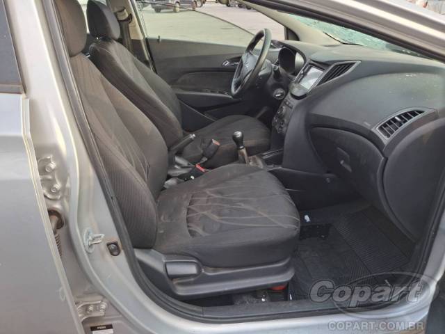 2015 HYUNDAI HB20 