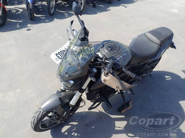 2024 BAJAJ DOMINAR 