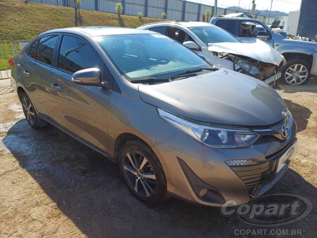 2021 TOYOTA YARIS SEDA 