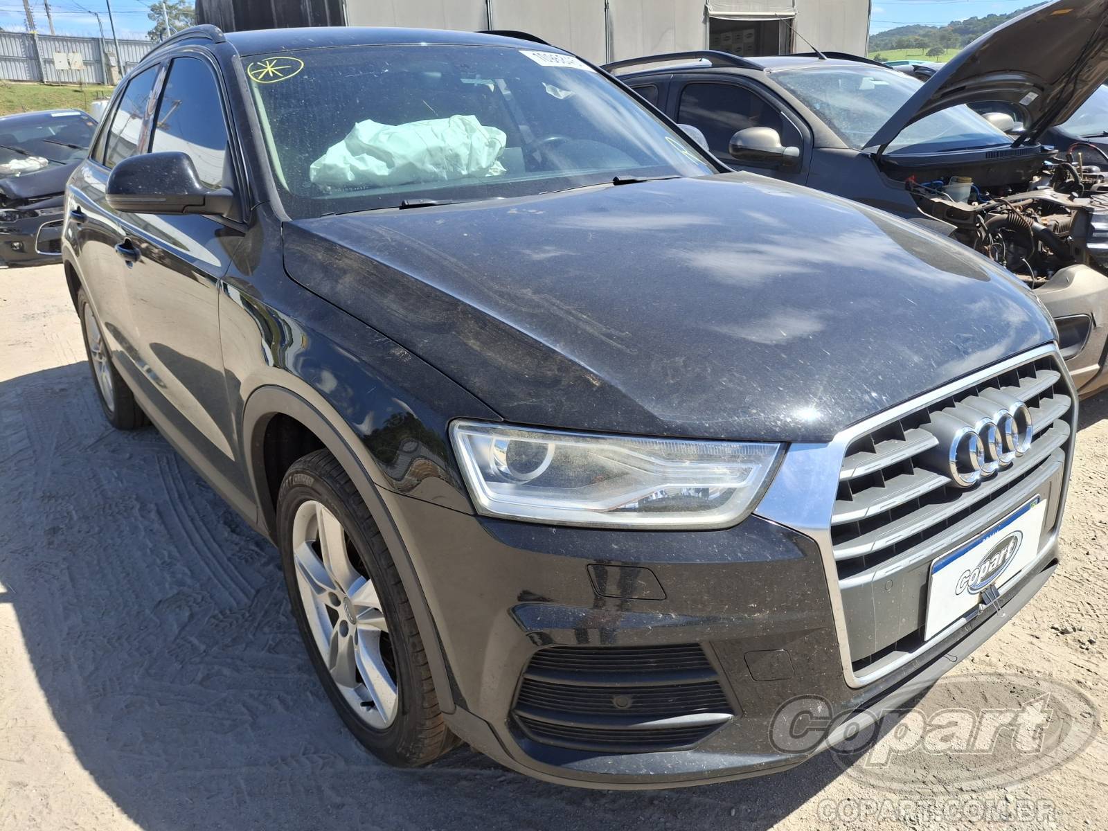 Audi Q3 2017 SUV Pequenos