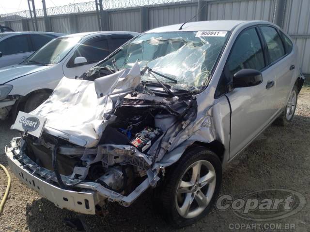 2011 FORD FOCUS 