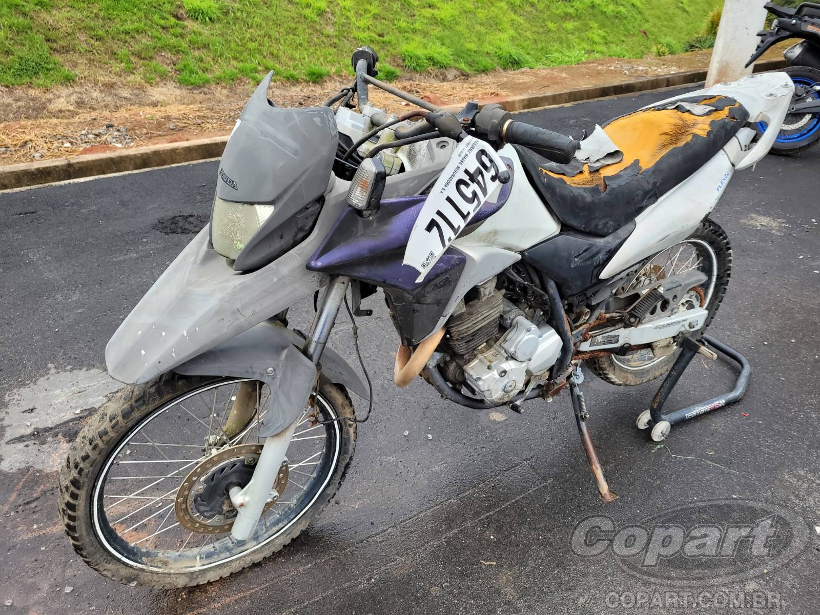 Foto 2: 2014 HONDA XRE 300