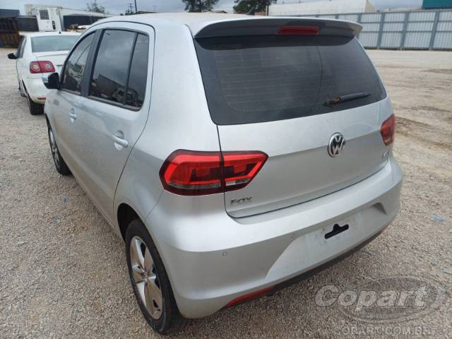 2016 VOLKSWAGEN FOX 