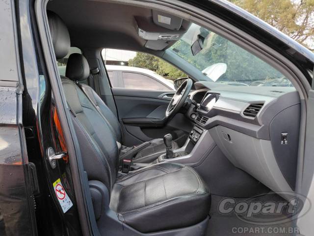 2022 VOLKSWAGEN T-CROSS 