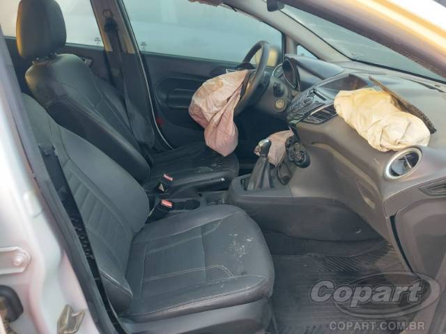 2015 FORD FIESTA 