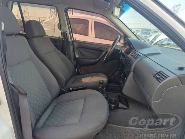 2004 VOLKSWAGEN GOL 