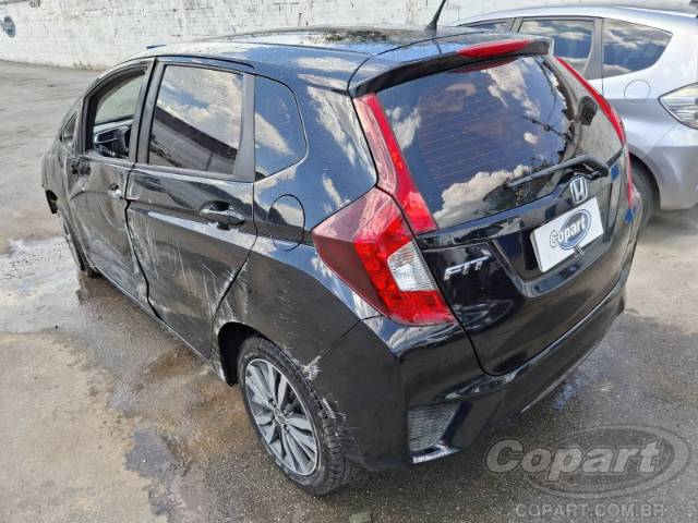 2015 HONDA FIT 