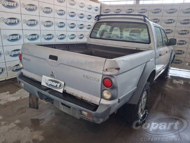 2010 MITSUBISHI L200 OUTDOOR CD 