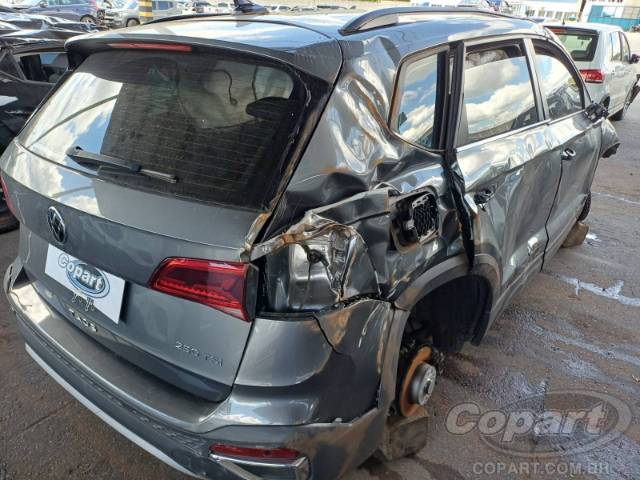 2024 VOLKSWAGEN TAOS 