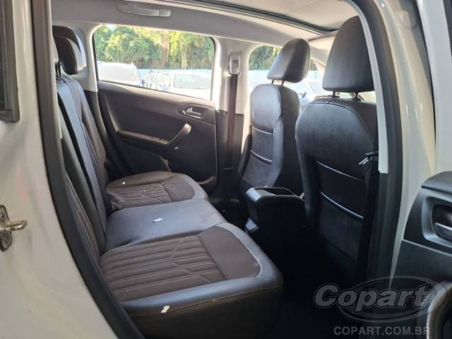 2017 PEUGEOT 2008 