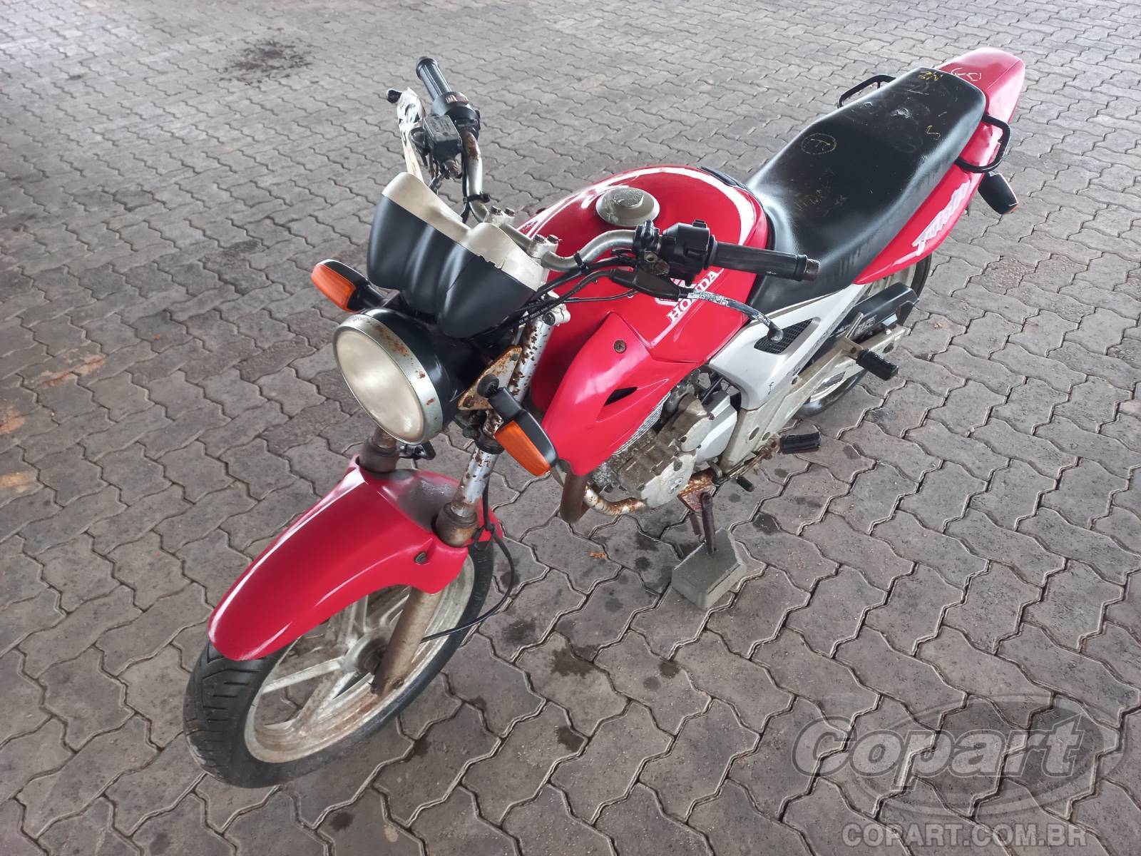 Foto 2: 2004 HONDA CBX 250