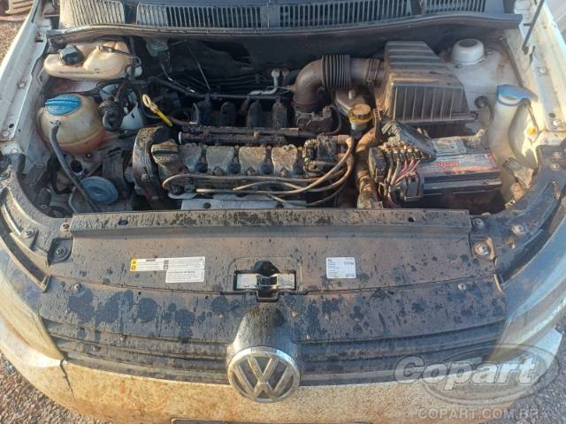 2015 VOLKSWAGEN FOX 