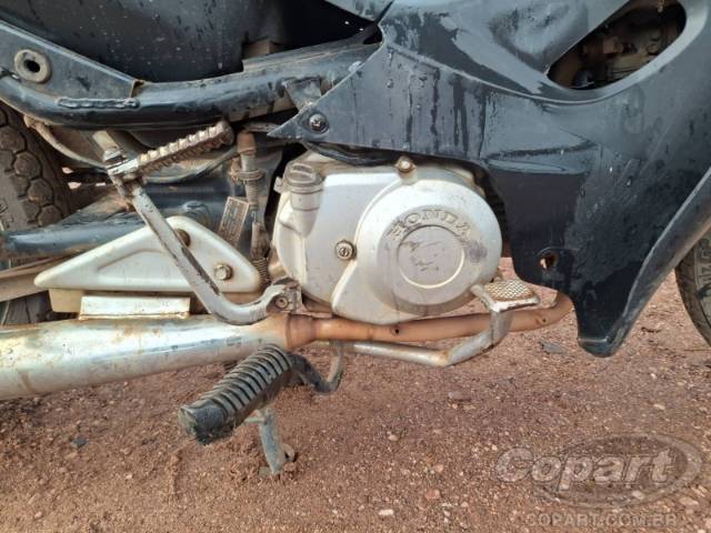 2003 HONDA C 100 