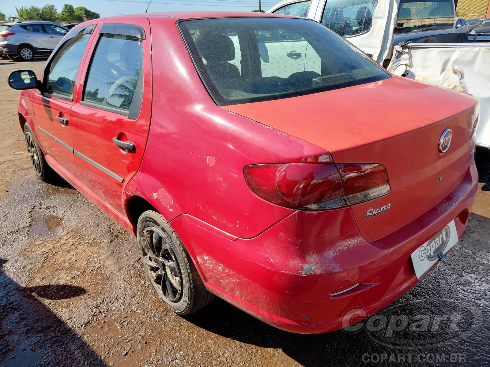 Foto 3: 2015 FIAT SIENA