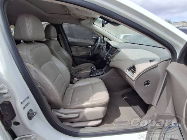 2017 CHEVROLET CRUZE HATCH 