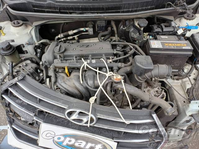 2017 HYUNDAI HB20S 