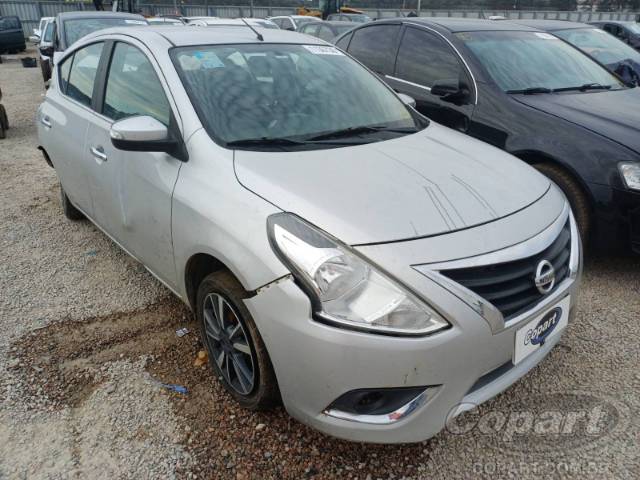2018 NISSAN VERSA 