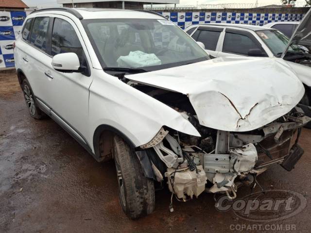 2016 MITSUBISHI OUTLANDER 