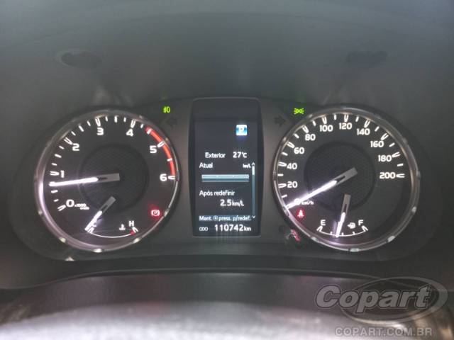 2024 TOYOTA HILUX CD 