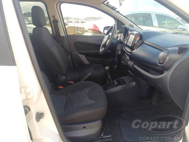 2019 FIAT UNO 