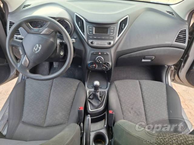2016 HYUNDAI HB20 