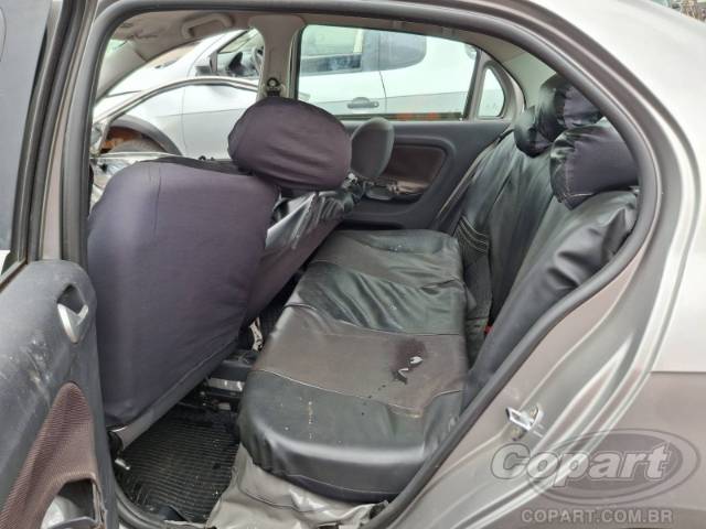 2017 VOLKSWAGEN VOYAGE 